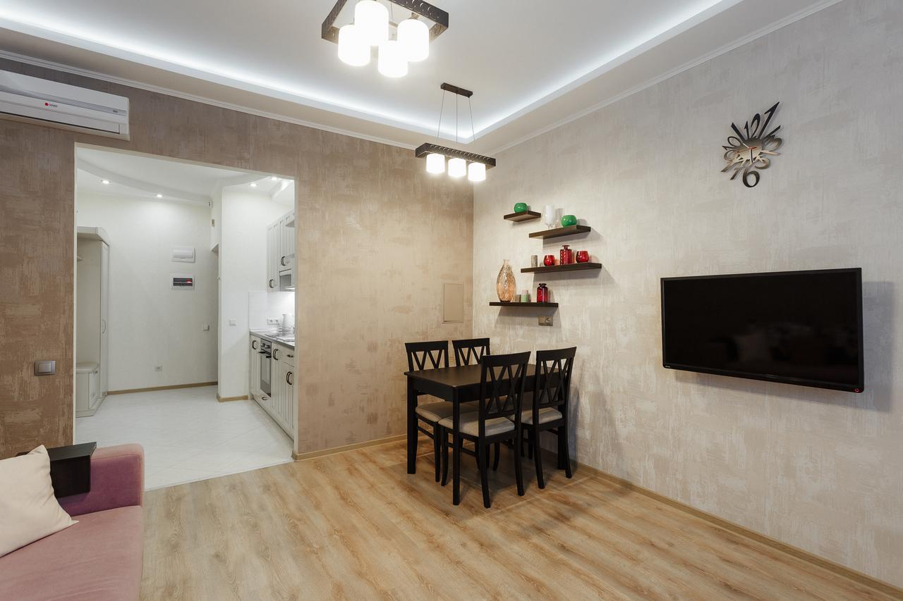 Arcadia Vip-Apartments In Golfstream Odessa Eksteriør billede