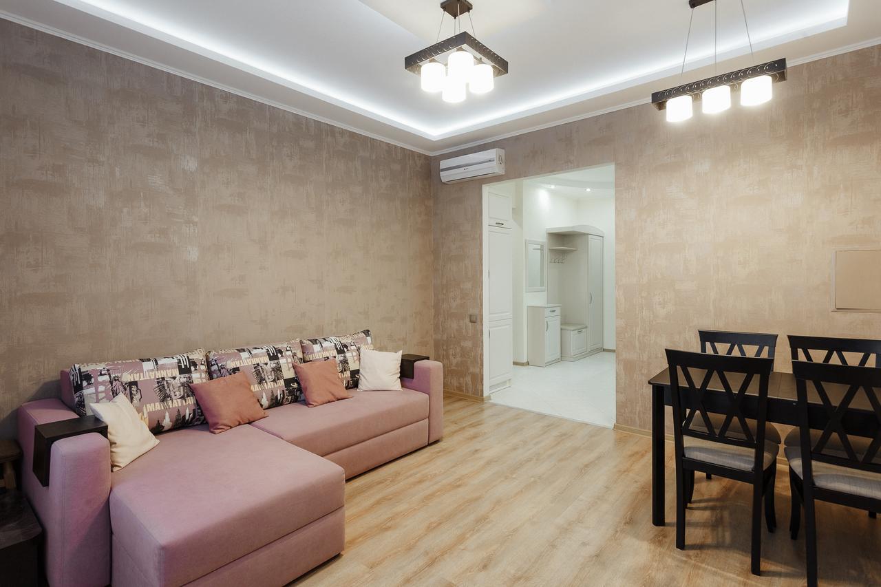 Arcadia Vip-Apartments In Golfstream Odessa Eksteriør billede